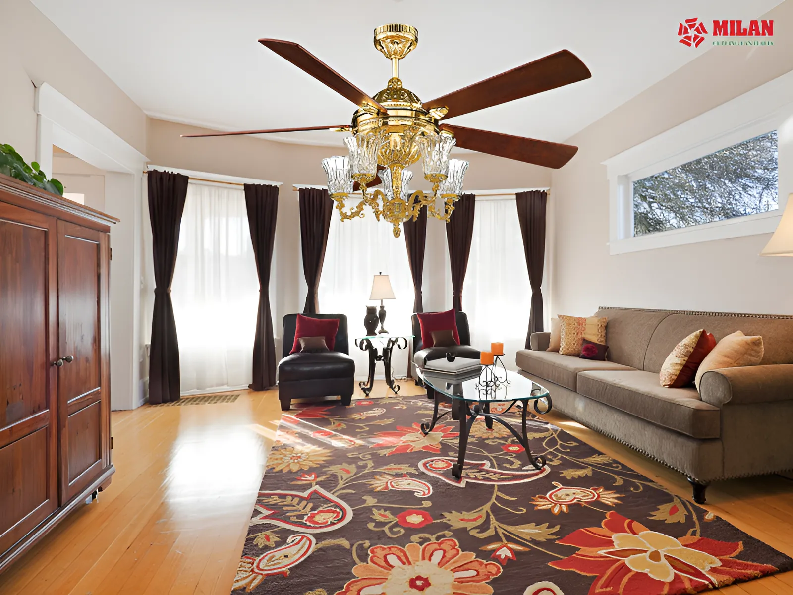 Quạt trần FY968 trong không gian sang trọng.