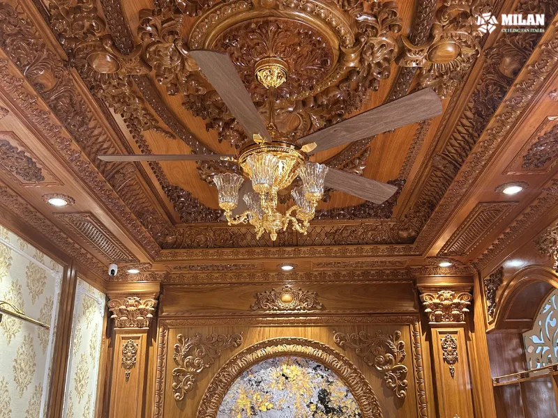 Quạt trần mạ vàng cho biệt thự trần gỗ tại Vân Đình.